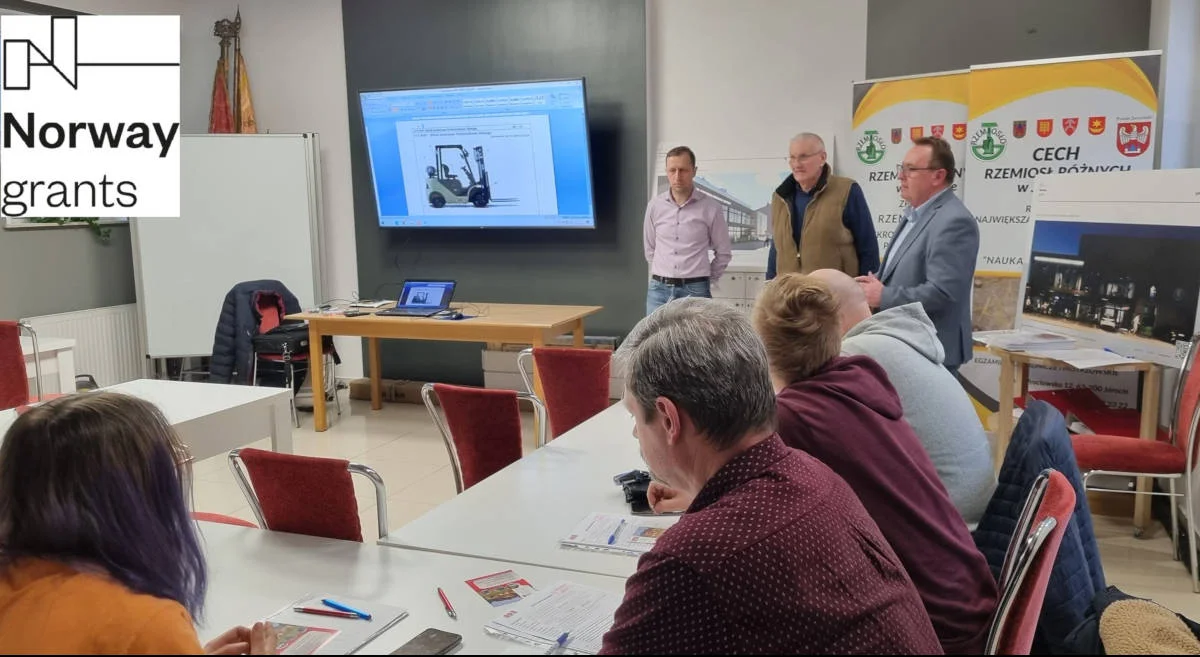 Jarocińskie Centrum Edukacji i Kariery organizuje kolejne bezpłatne kursy - Zdjęcie główne