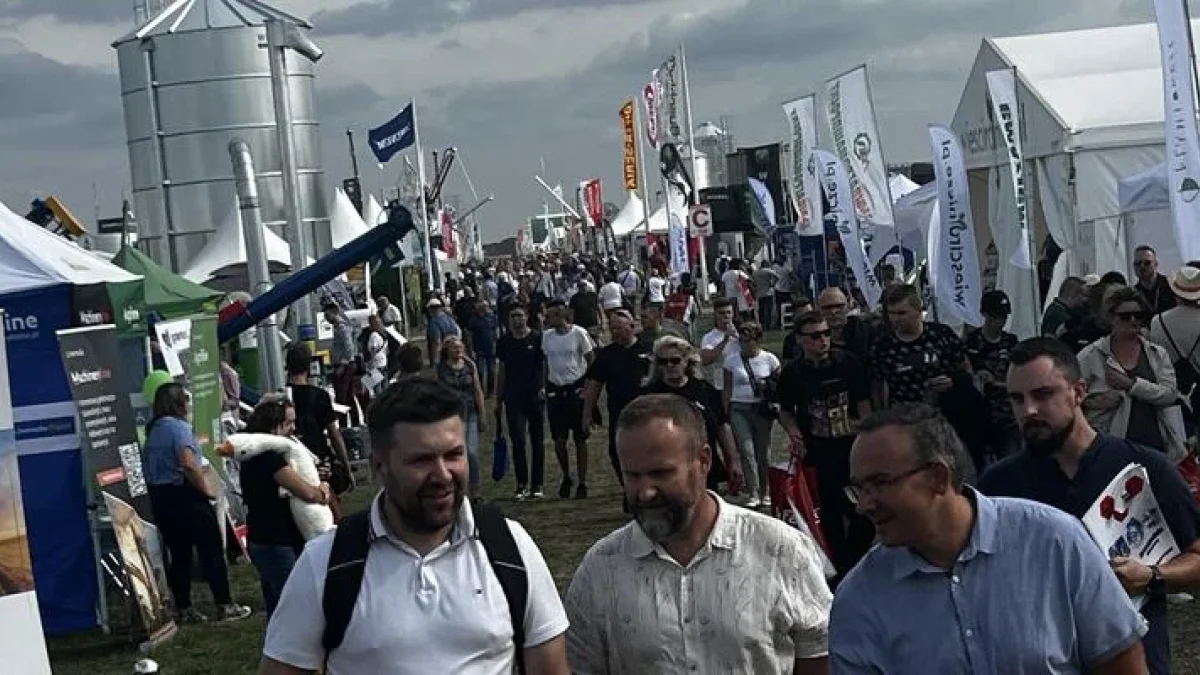 Wyjazd na AGRO-SHOW do Bednar - Zdjęcie główne