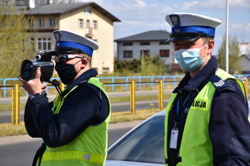 Rozpędził się fordem. Wypatrzył go patrol policji - Zdjęcie główne