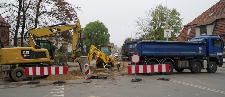 Zmiany organizacji ruchu w centrum Jarocina. Do kiedy mogą obowiązywać? [MAPY] - Zdjęcie główne