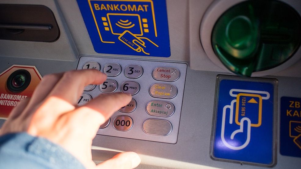 Raport bankomatowy. Zobacz gdzie znajdziesz działające bankomaty w Jarocinie - Zdjęcie główne