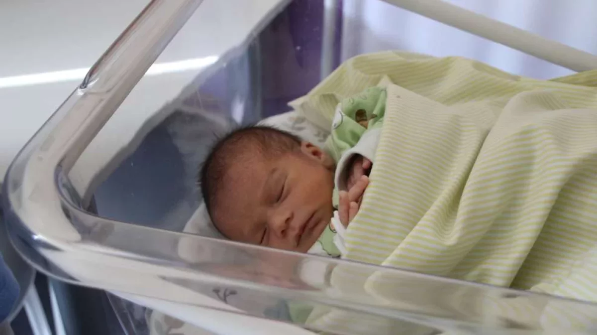 Zostałaś mamą - zapisz swoje dziecko do poradni w jarocińskim szpitalu. Co zapewniają tam lekarze?