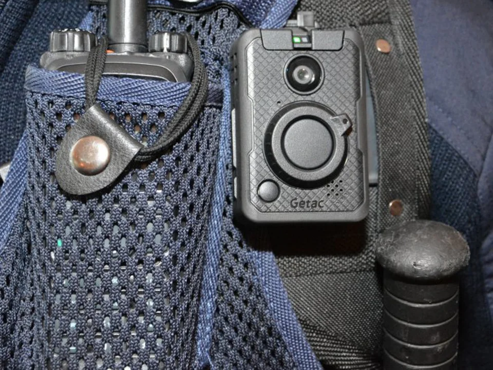 Kiedy jarocińscy policjanci otrzymają kamery nasobne? - Zdjęcie główne