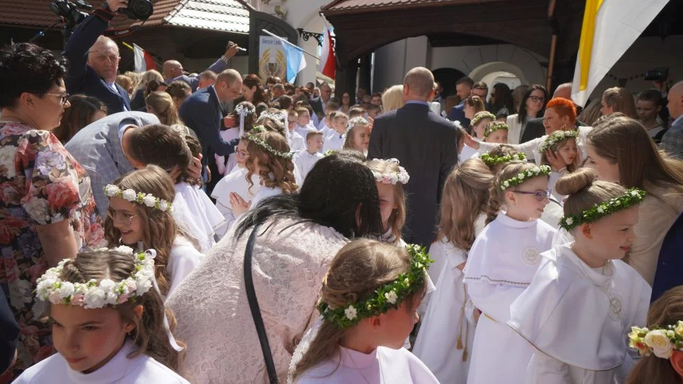 Komunia św. to wyjątkowe przeżycie. Zobacz zdjęcia z parafii św. Marcina w Jarocinie 