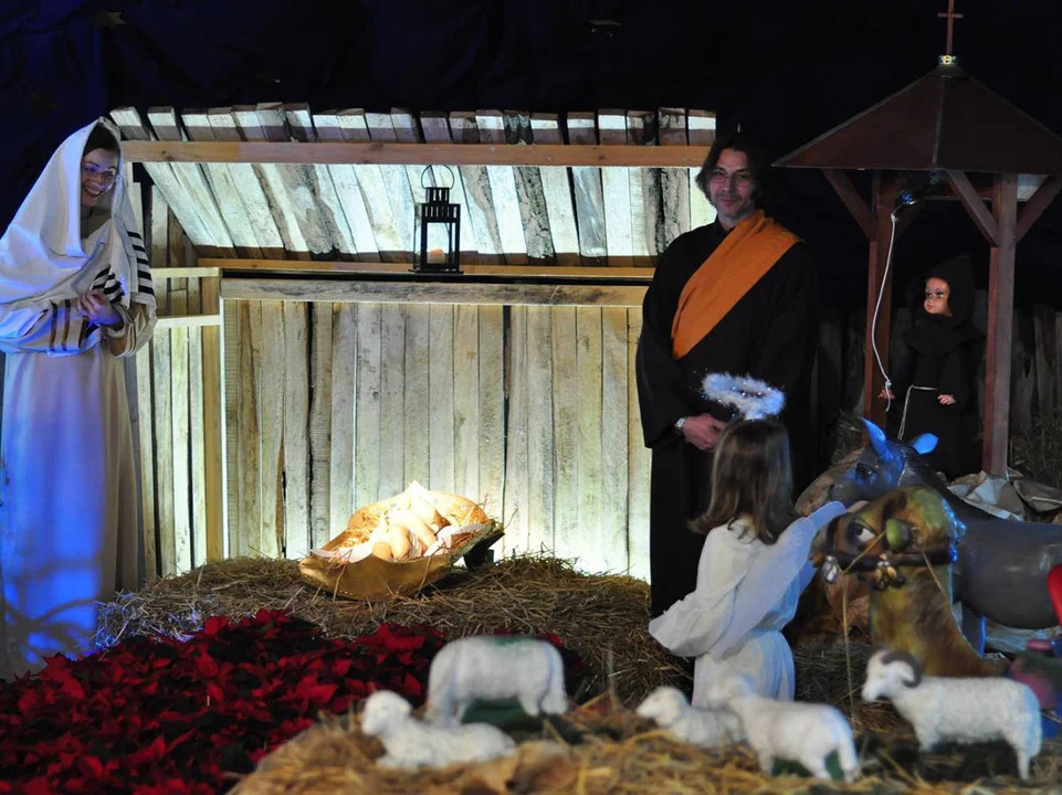 O której msze św. w Wigilię i święta Bożego Narodzenia w Jarocinie? Roraty Ostatniej Szansy dla młodych i spowiedź - Zdjęcie główne