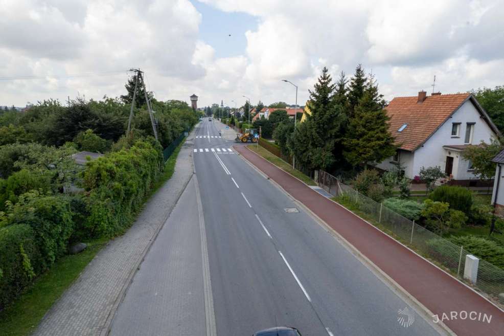 Budują rondo i przebudowują ulice w Jarocinie. Do końca mają niewiele czasu 