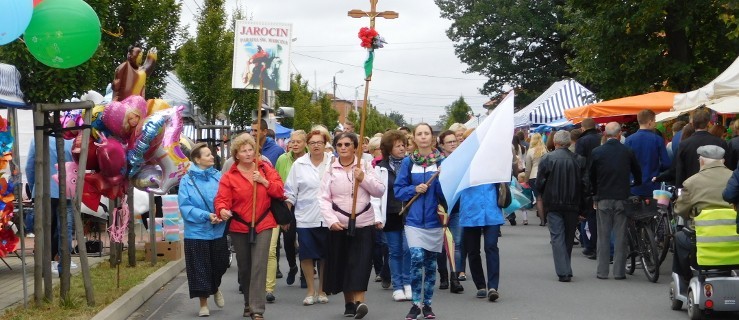 Przyszli pieszo na odpust do Goliny - Zdjęcie główne