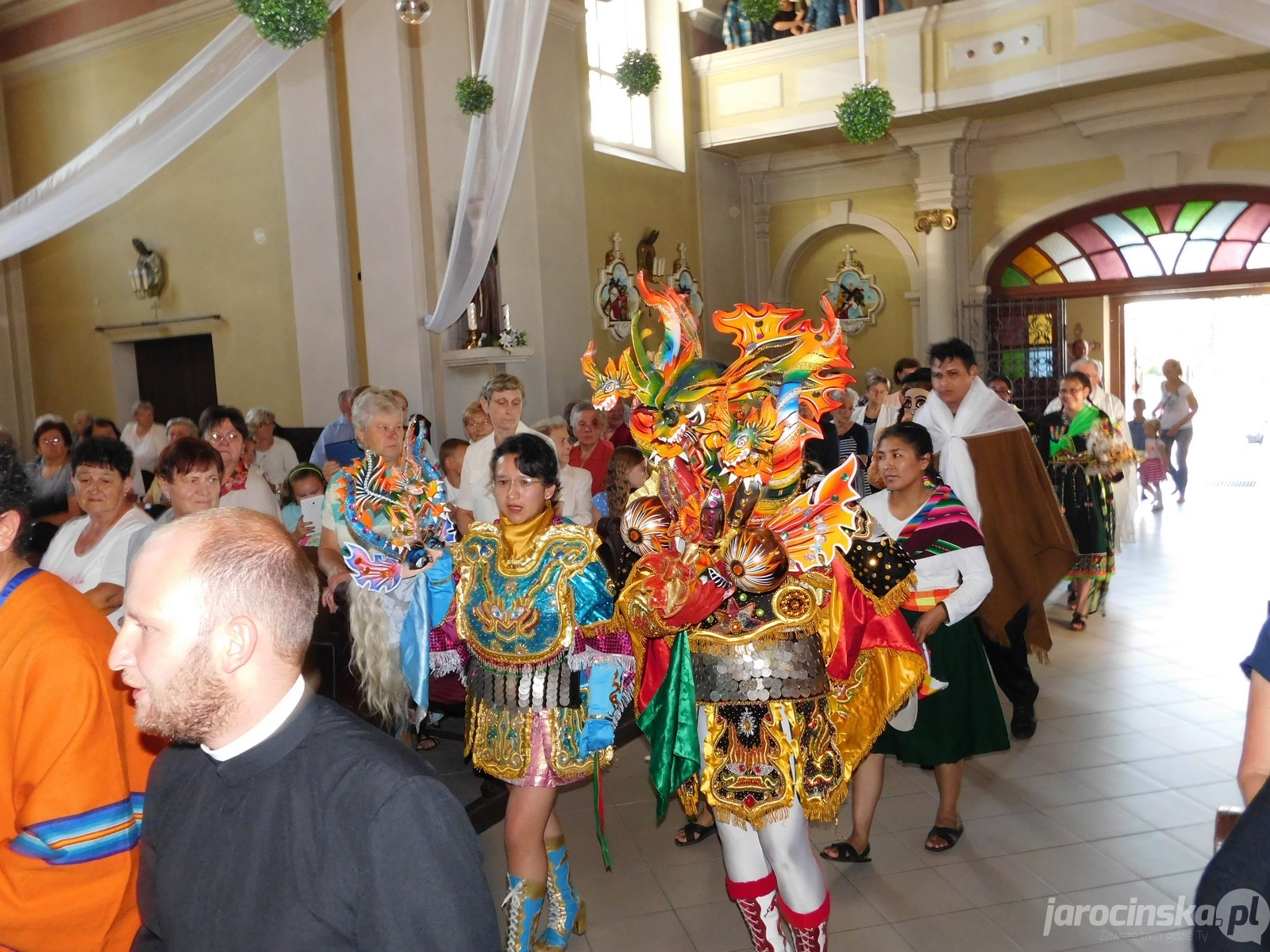 Jarocin. Tancerze z Boliwii w Cielczy  - Zdjęcie główne