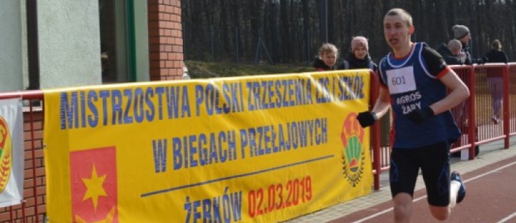 W Żerkowie ludowcy biegali po medale. Na podium stali też nasi! - Zdjęcie główne