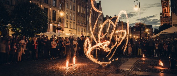 Klasyka kina w plenerze, niedzielny targ i koncerty! Sprawdź, bo imprezowy weekend startuje już za chwilę! - Zdjęcie główne