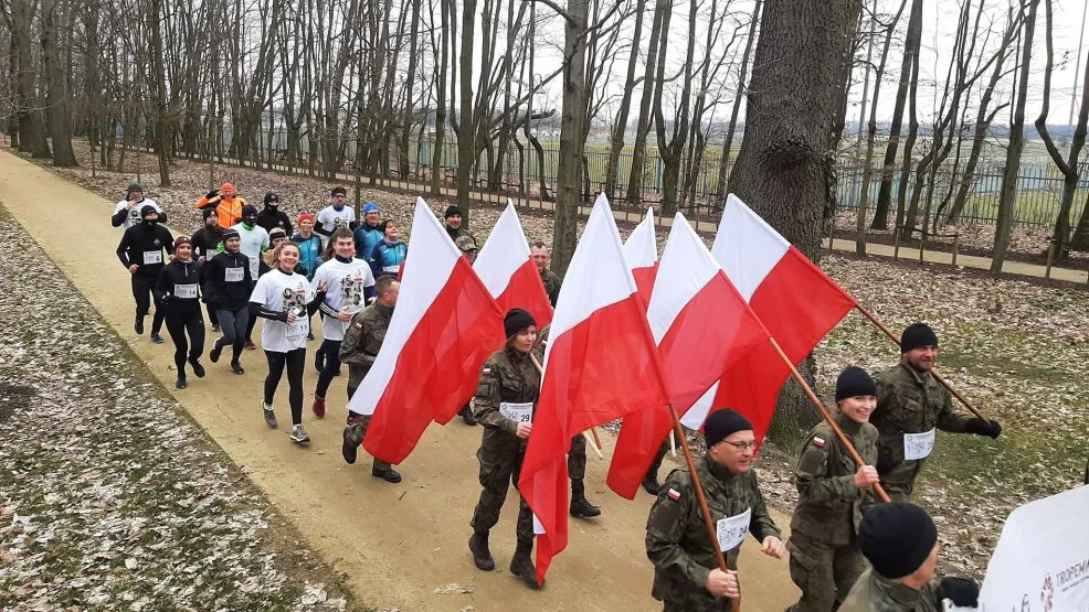 Pobiegli Tropem Wilczym. Wojskowi i Biegacze Jarocin uczcili pamięć Żołnierzy Wyklętych