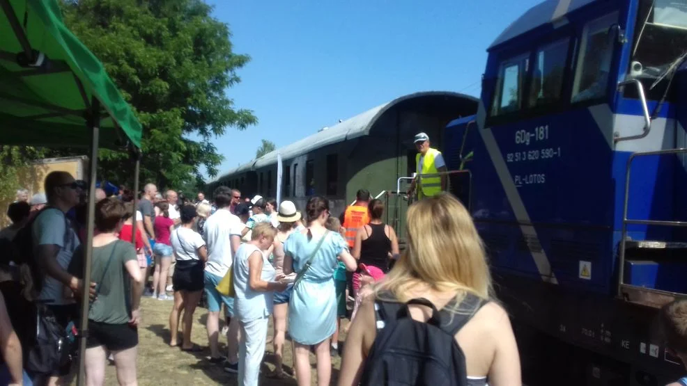 Piknik kolejowy na stacji Brzostów. Zapisz się na przejazd pociągiem retro