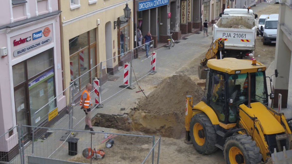 Jarocin. Mieszkańcy centrum muszą się liczyć z kolejnymi utrudnieniami - Zdjęcie główne