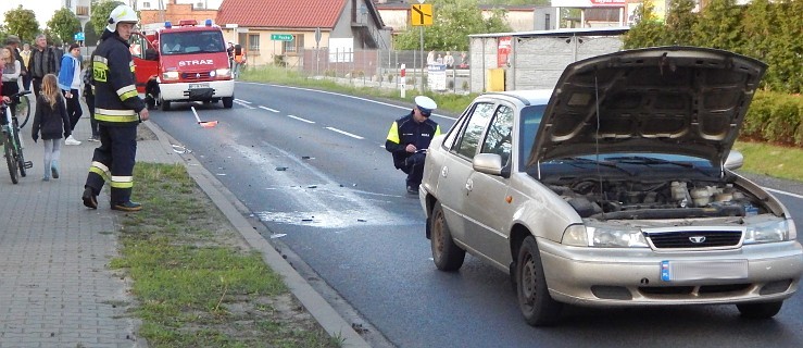 Zderzenie dwóch aut na krajówce w Jaraczewie - Zdjęcie główne
