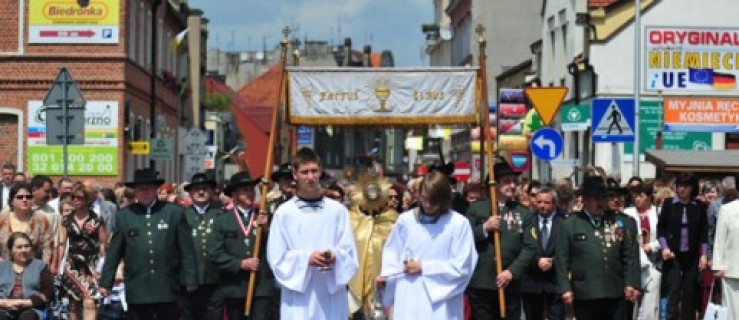 Trzy procesje w czterech parafiach - Zdjęcie główne