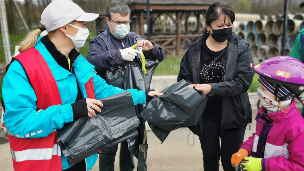 Wiosenne Porządki z RoweLOVE Jarocin. Zebrali jeszcze więcej śmieci niż w marcu