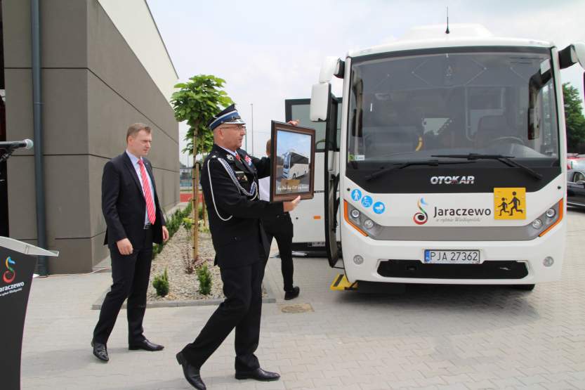 Przekaznie autobusu do przewozu osób niepełnosprawnych w gminie Jaraczewo   