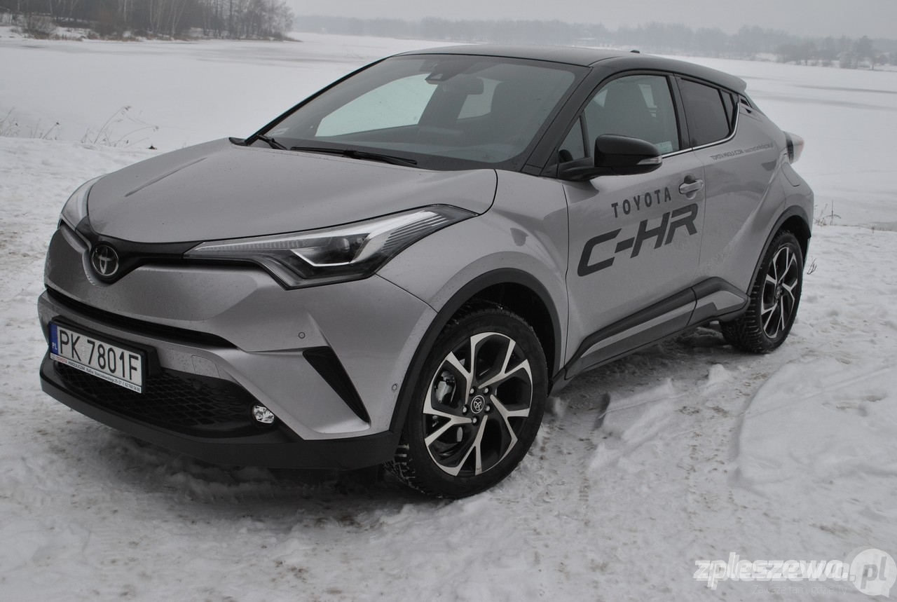 Test Toyoty C-HR - Zdjęcie główne