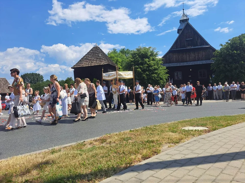 Procesja Bożego Ciała w Magnuszewicach [ZDJĘCIA] - Zdjęcie główne