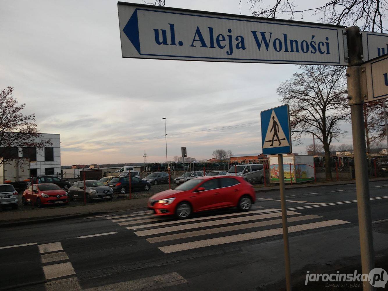 Jarocin. Potrącił nastolatkę i odjechał. Poszukiwania - Zdjęcie główne