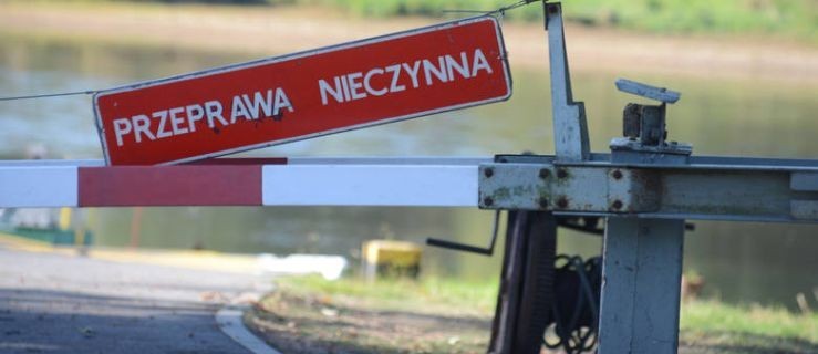 Przeprawa promowa w Dębnie została wstrzymana. Co jest przyczyna zaistniałej sytuacji - Zdjęcie główne