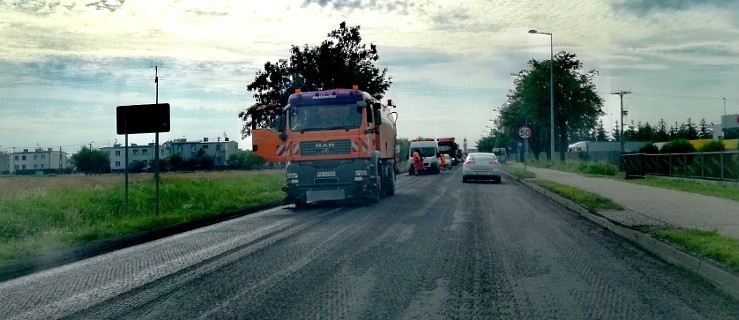 Remontują DK11. Tworzą się korki - Zdjęcie główne