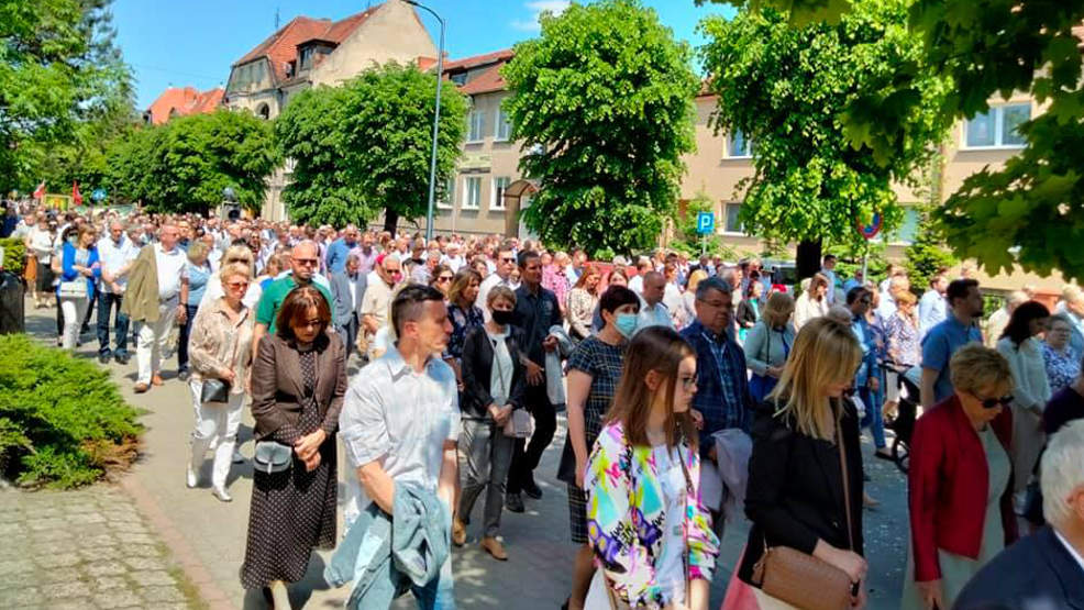 Jarocin. Jak wyglądała procesja Bożego Ciała z kościoła św. Marcina do Chrystusa Króla?