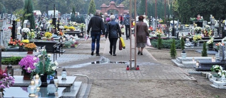 Zmiany w regulaminie jarocińskiego cmentarza  - Zdjęcie główne