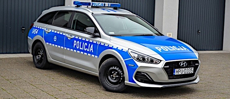  Pędził volkswagenem przez wieś. Na drodze stanęli mu policjanci  - Zdjęcie główne