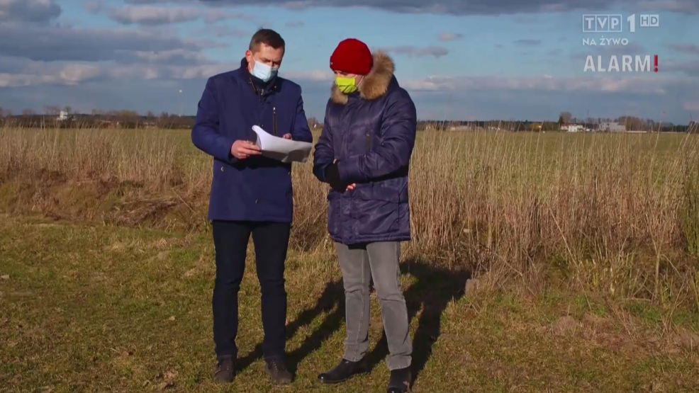 Burmistrz w telewizji tłumaczył swoje prywatne powiązania z gminnymi inwestycjami