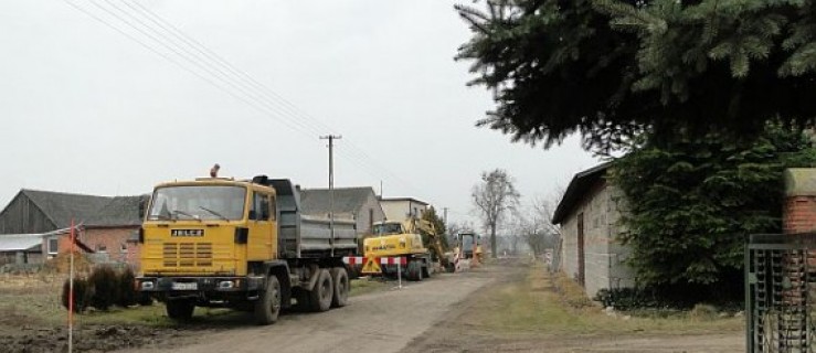 Trwa budowa kanalizacji w gminie Żerków - Zdjęcie główne