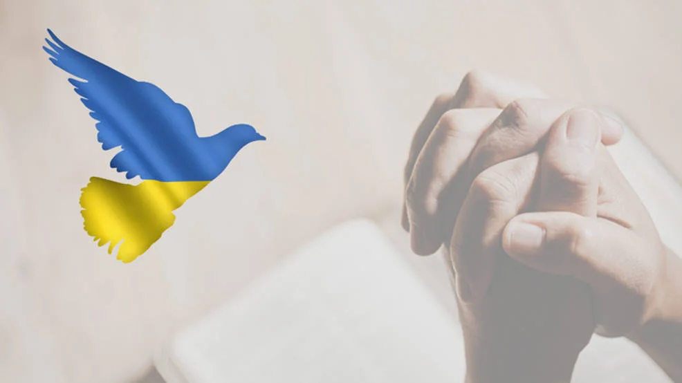 Solidarni z Ukrainą. Pokojowe spotkanie w parku w Jarocinie i modlitwa o pokój u franciszkanów  - Zdjęcie główne