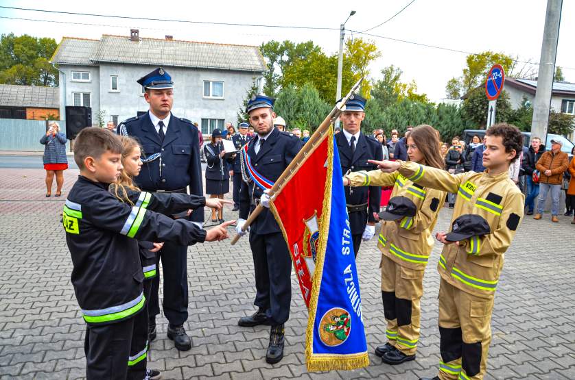 Ślubowanie Dziecięcych i Młodzieżowych Drużyn Pożarniczych OSP Golina   