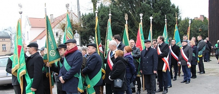 Działacze PSL-u z Jarocina na zaduszkach w Dobrzycy z prezesem partii   - Zdjęcie główne