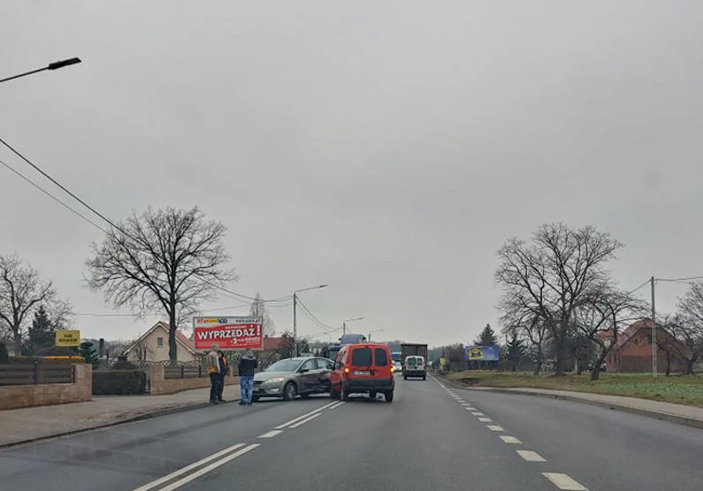 Zderzenie na DK 11 w Witaszyczkach  - Zdjęcie główne