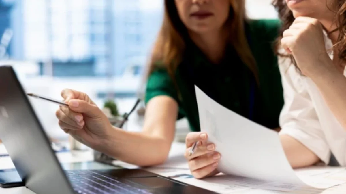 „Środy z KSeF” - kolejny cykl spotkań dla przedsiębiorców w urzędach skarbowych [SONDA]