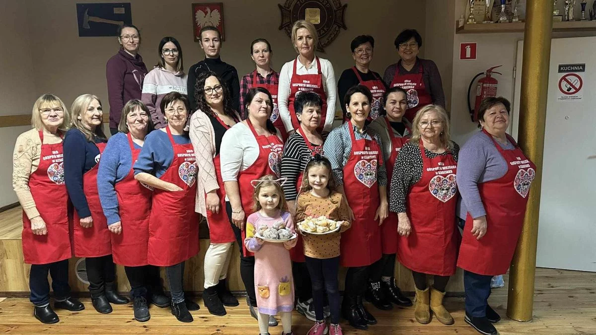 "Pączki według przepisu prababci" od Koła Gospodyń Wiejskich w Kadziaku - Zdjęcie główne