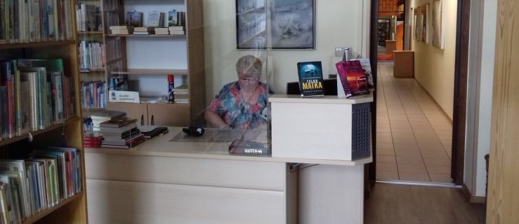 Biblioteka ponownie otwarta i to z nowościami [GALERIA] - Zdjęcie główne