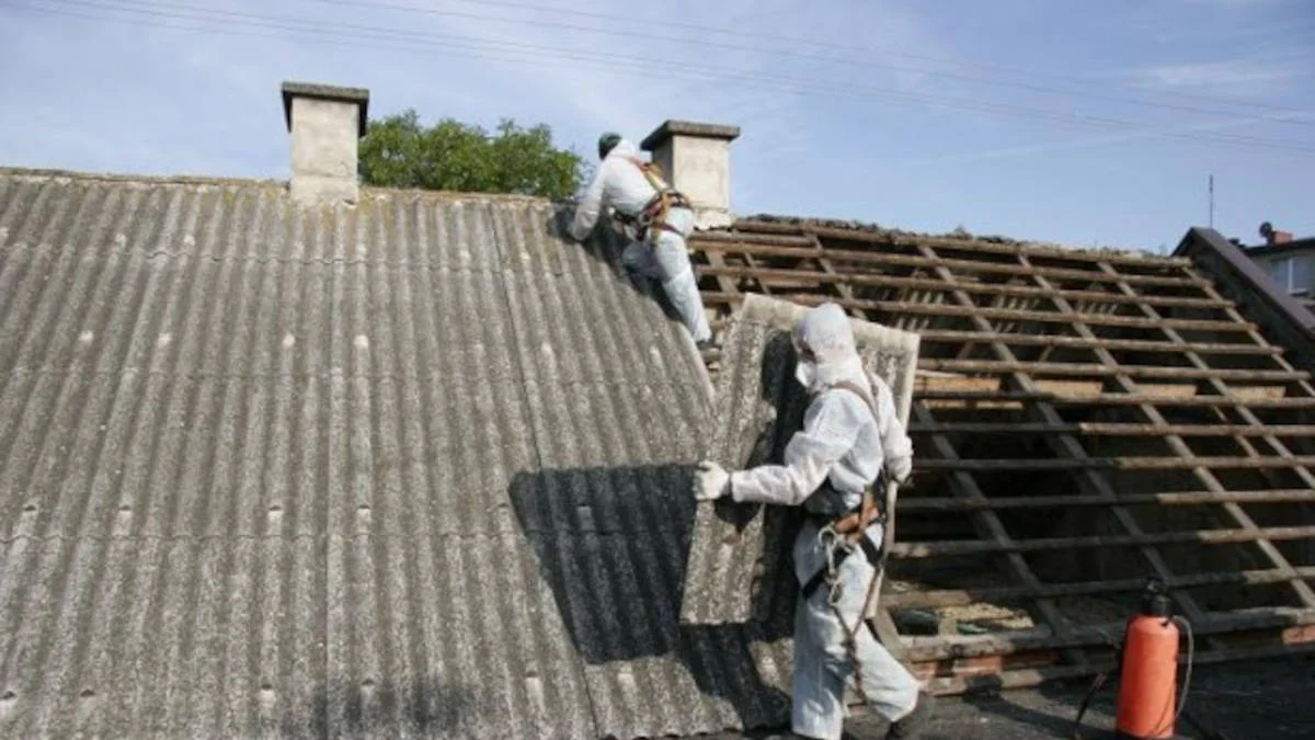 Starostwo Powiatowe w Jarocinie będzie przyjmować wnioski o dofinansowanie do usunięcia azbestu - Zdjęcie główne