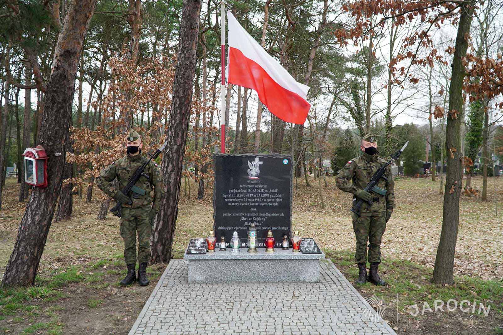 Dwudniowe obchody Dnia Żołnierzy Wyklętych. W kościele i pod pomnikiem - Zdjęcie główne