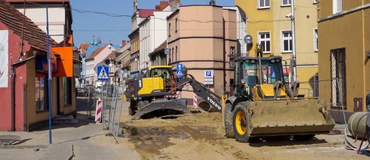 Tą ulicą jeszcze długo nie przejedziesz - Zdjęcie główne