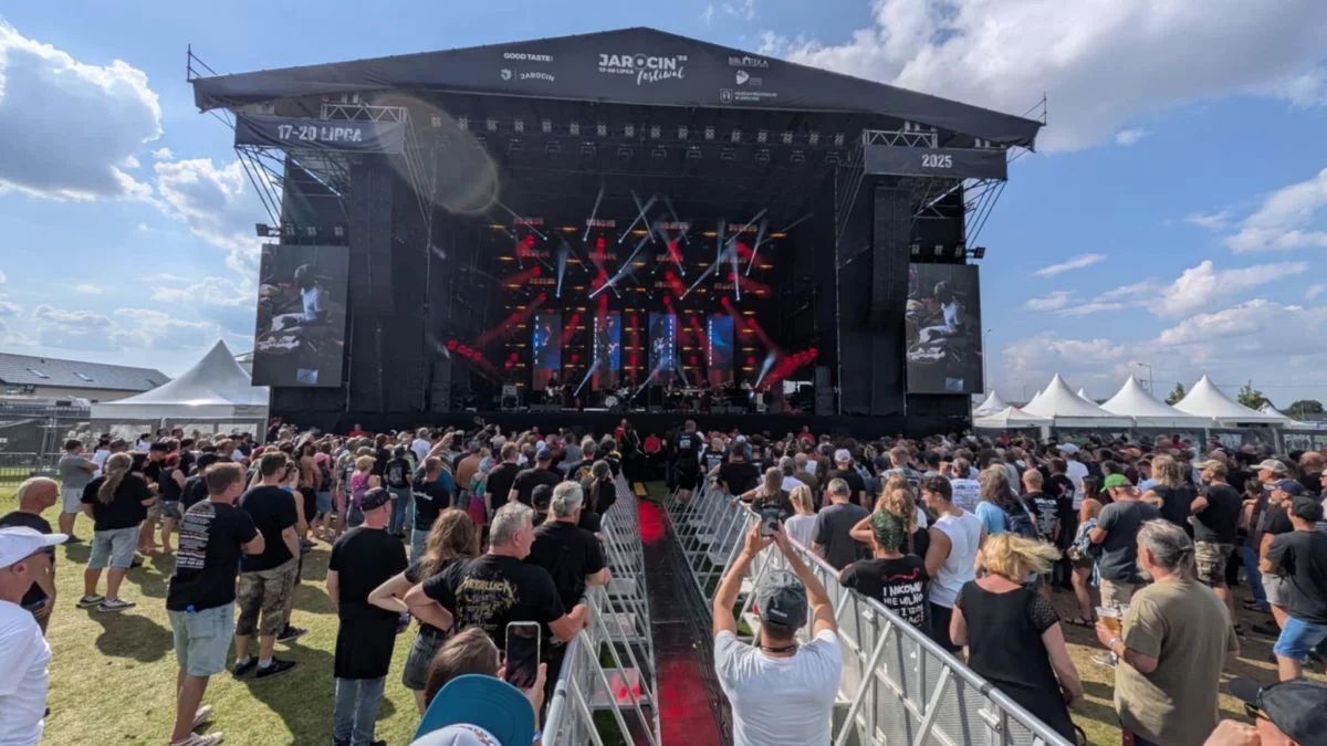 Ruszyły czwarty dzień Jarocin Festiwal 2025 [ZDJĘCIA, AKTUALIZACJE] - Zdjęcie główne