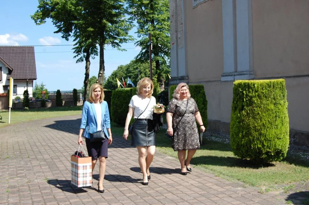 Jubileusz proboszcza parafii w Cielczy. W sobotę były prezenty, a w niedzielę festyn