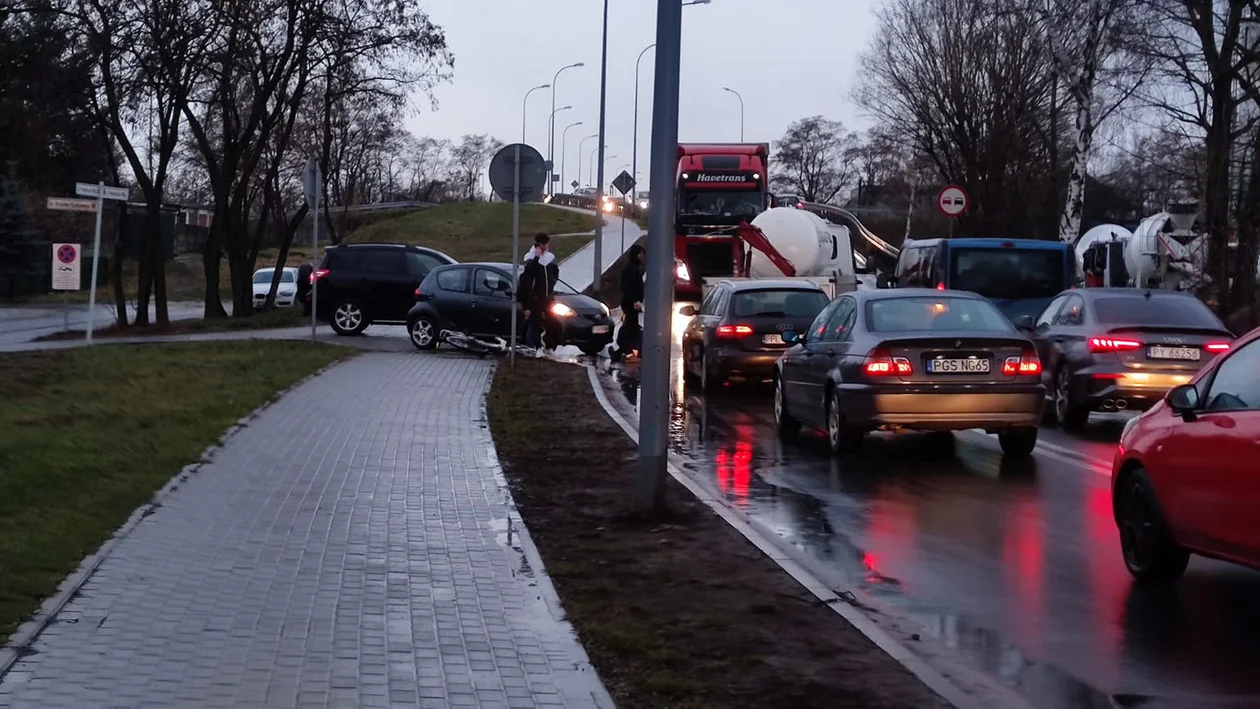 Potrącenie rowerzystki w Jarocinie - Zdjęcie główne