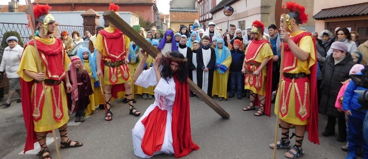 Miejska Droga Krzyżowa w Niedzielę Palmową. U św. Marcina w Wielki Piątek - Zdjęcie główne