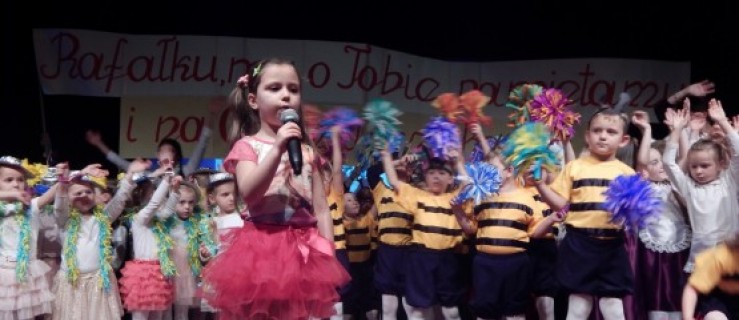 W JOK śpiewali i tańczyli dla małego Rafałka [DUŻO ZDJĘĆ] - Zdjęcie główne