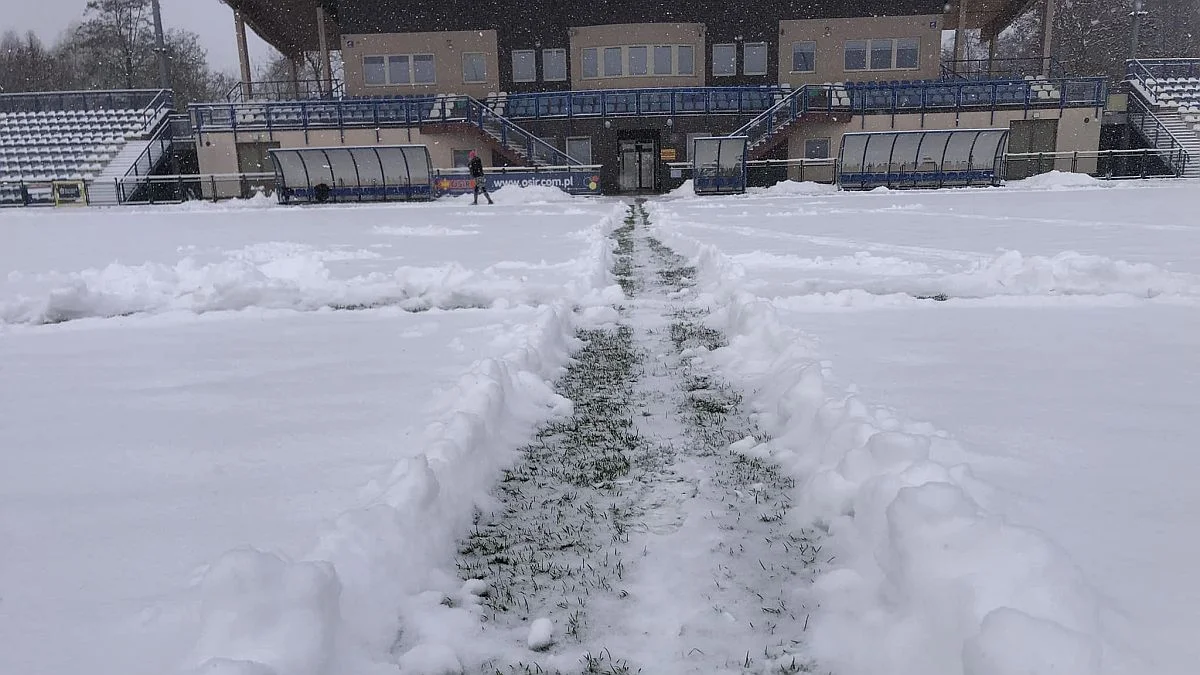 Śnieg storpedował ostatni mecz Jaroty Jarocin w tym roku - Zdjęcie główne