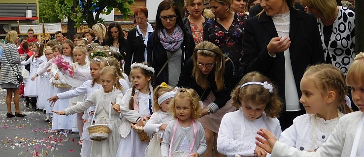 Dzisiaj Boże Ciało. Procesje przejdą ulicami miasta. Również w nocy - Zdjęcie główne