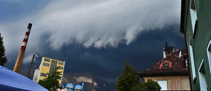  Idą burze. Może padać nawet grad. Jest komunikat IMiGW - Zdjęcie główne