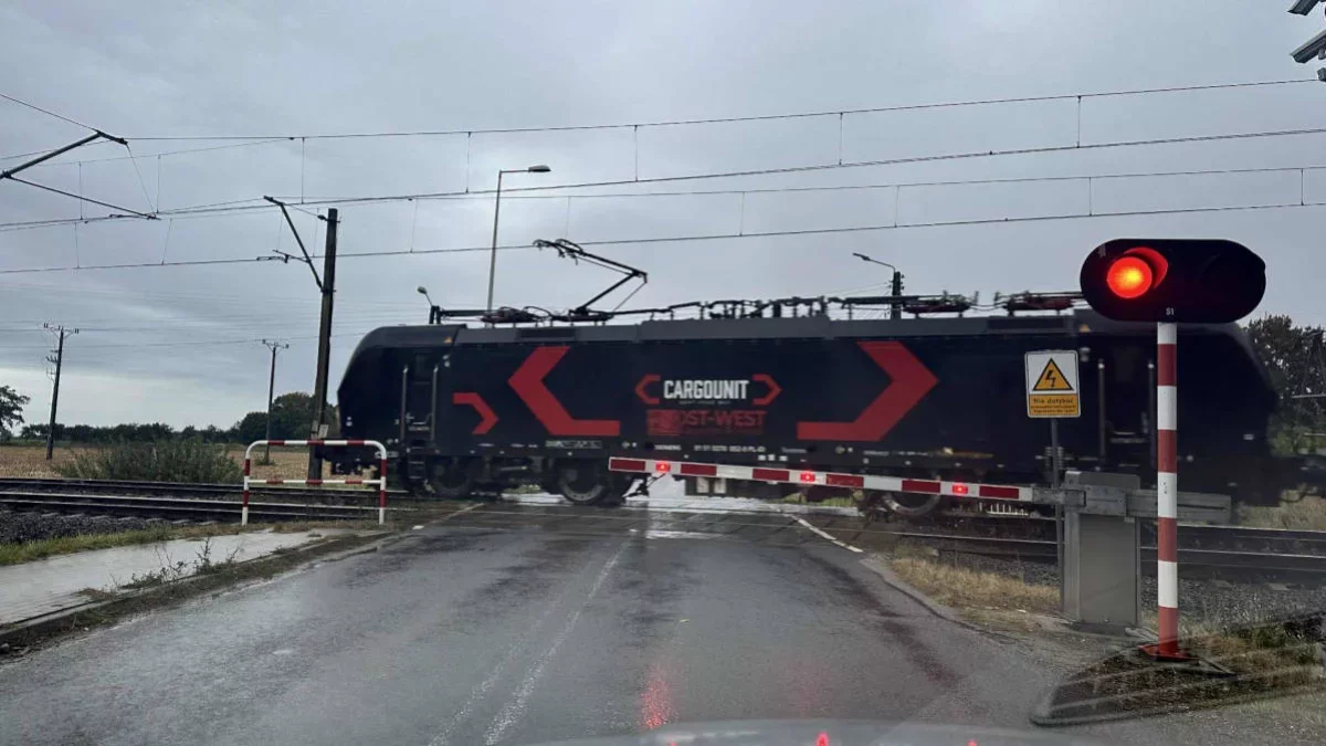 Uwaga, zamknięty przejazd kolejowy w Witaszyczkach. Trzeba korzystać z objazdów - jak długo?